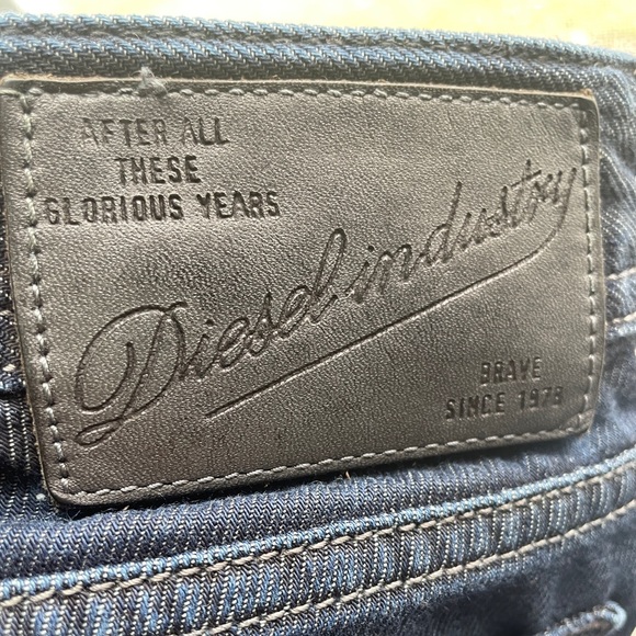 Diesel Zathan Bootcut Dark Blue Jeans - Picture 7 of 7